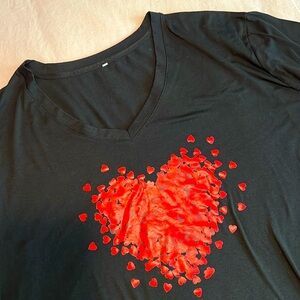 Black plus size tshirt with hearts decal